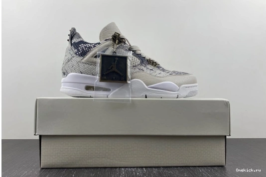 417  819139-030 Jordan  Retro 4 819139-030 GoAnywhere Snakeskin  0524